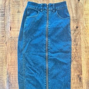 Madewell Zip-front midi denim skirt